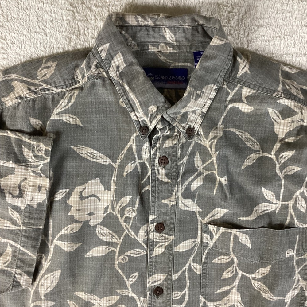 Island 2 Island Mens XL Grey Floral Vine Cotton Short Sleeve Button Down Shirt